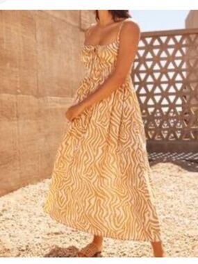 dynamite sweetheart linen maxi dress Sweetheart Linen Maxi Dress Black